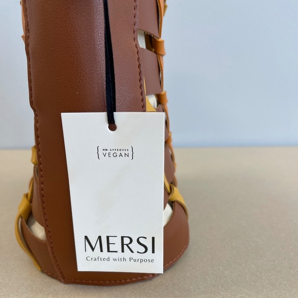NWT Mersi Vegan Leather Kara Bucket Bag, Brown - Picture 5 of 7